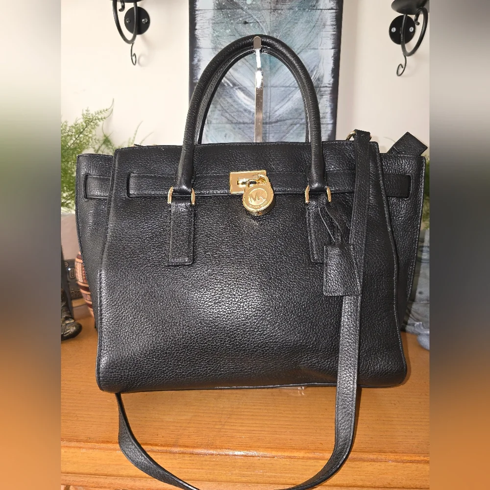 MICHAEL Michael‎ Kors Black Medium Bag Satchel Purse Handbag Tote
